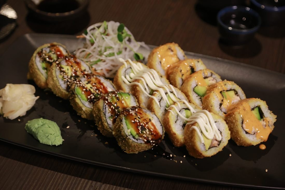 Signature Roll – Mama LeBao